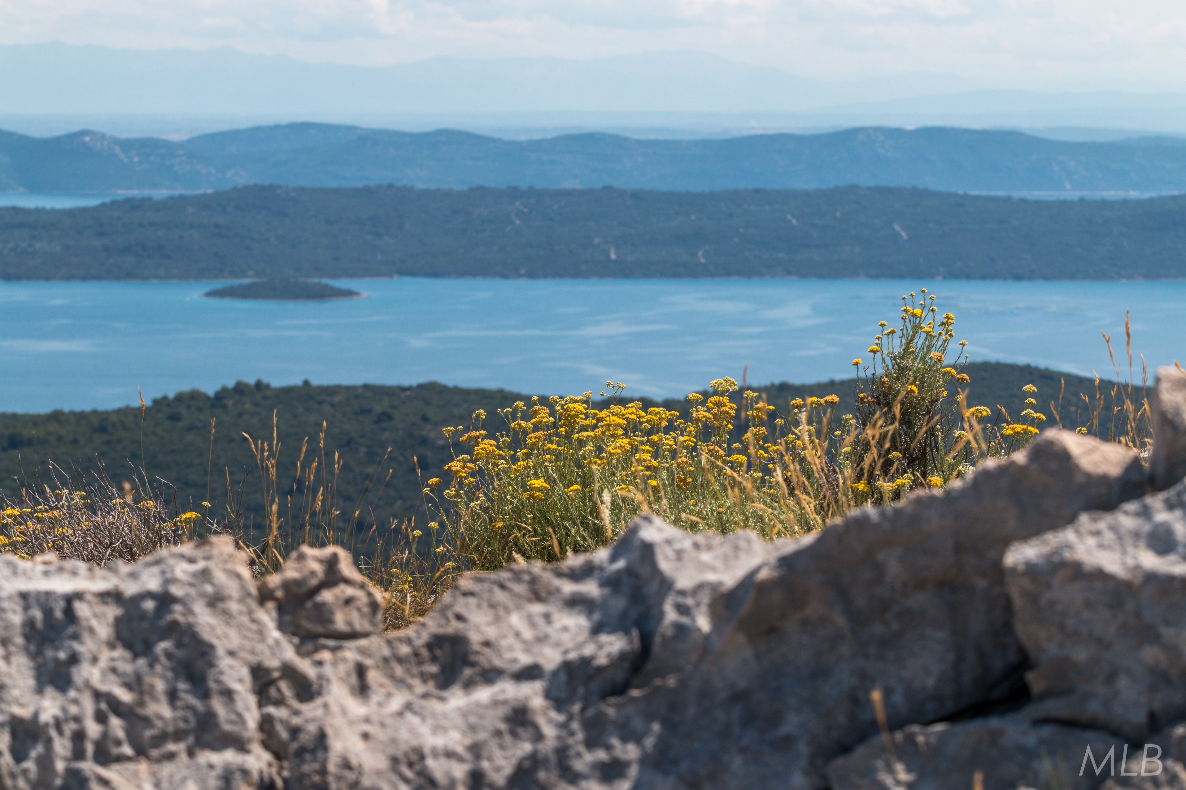 Izlet do Dugog otoka – planinarenje do Orljaka i posjet Velom Ratu