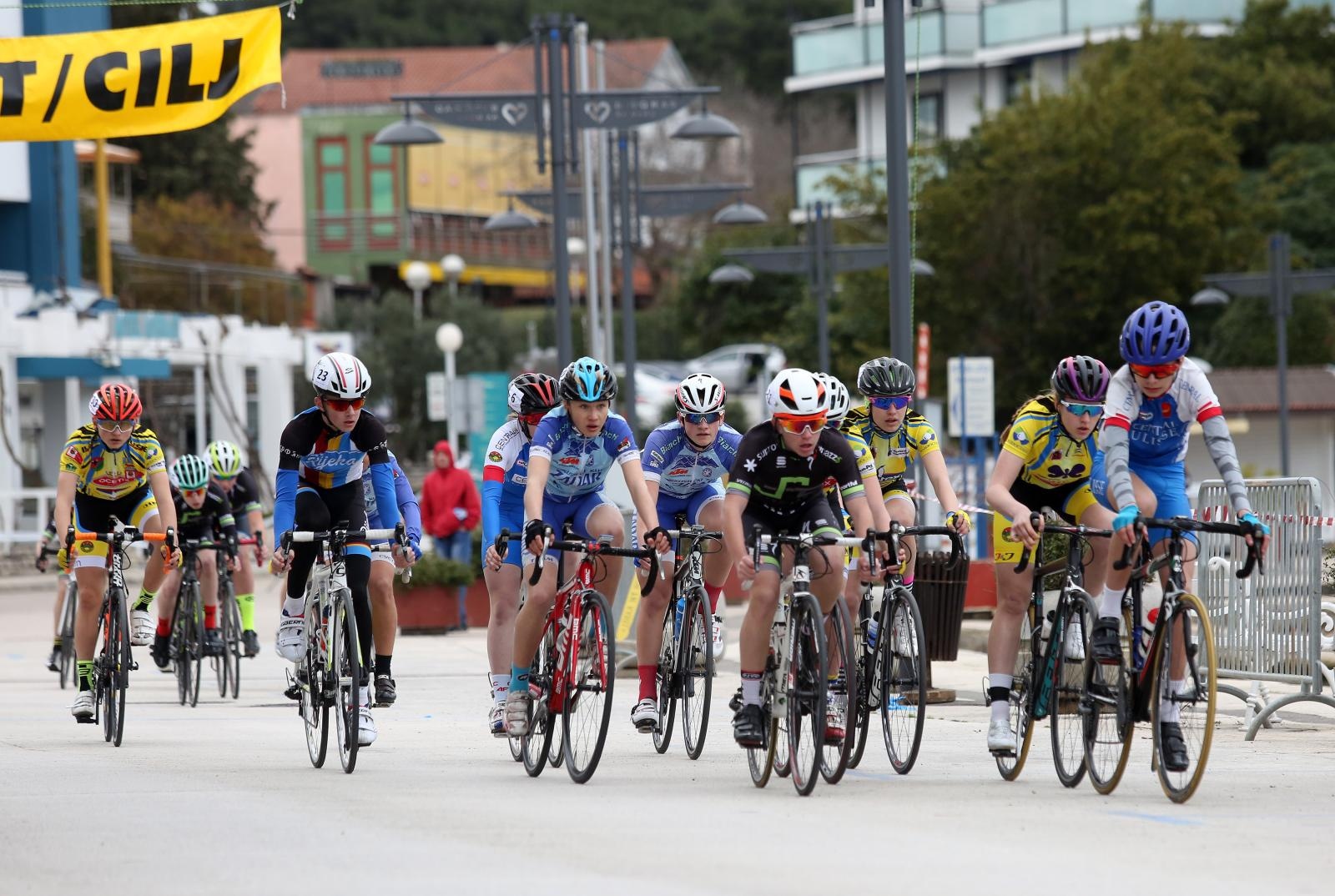 Održana rekreativna međunarodna biciklistička utrka Biograd Bike Race