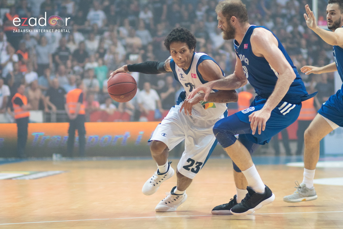 Polufinale doigravanja HT Premijer lige, 1. utakmica: KK Zadar – KK Cibona 89-78