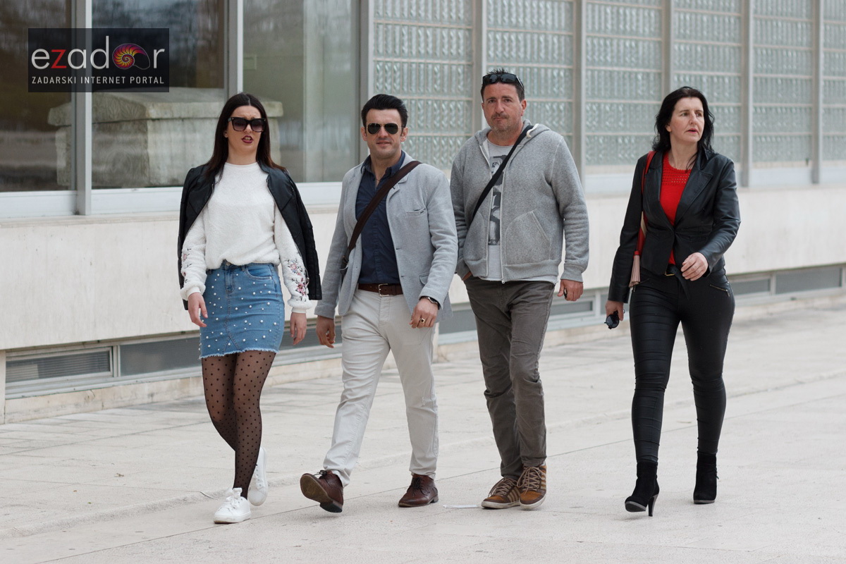 Đir po gradu, ponedjeljak 9. travnja 2018. Đir po gradu, ponedjeljak 9. travnja 2018.