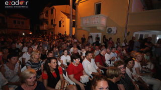 Bibinje: Koncert Tomislava Bralića i klape Intrade na Trgu Sri sela