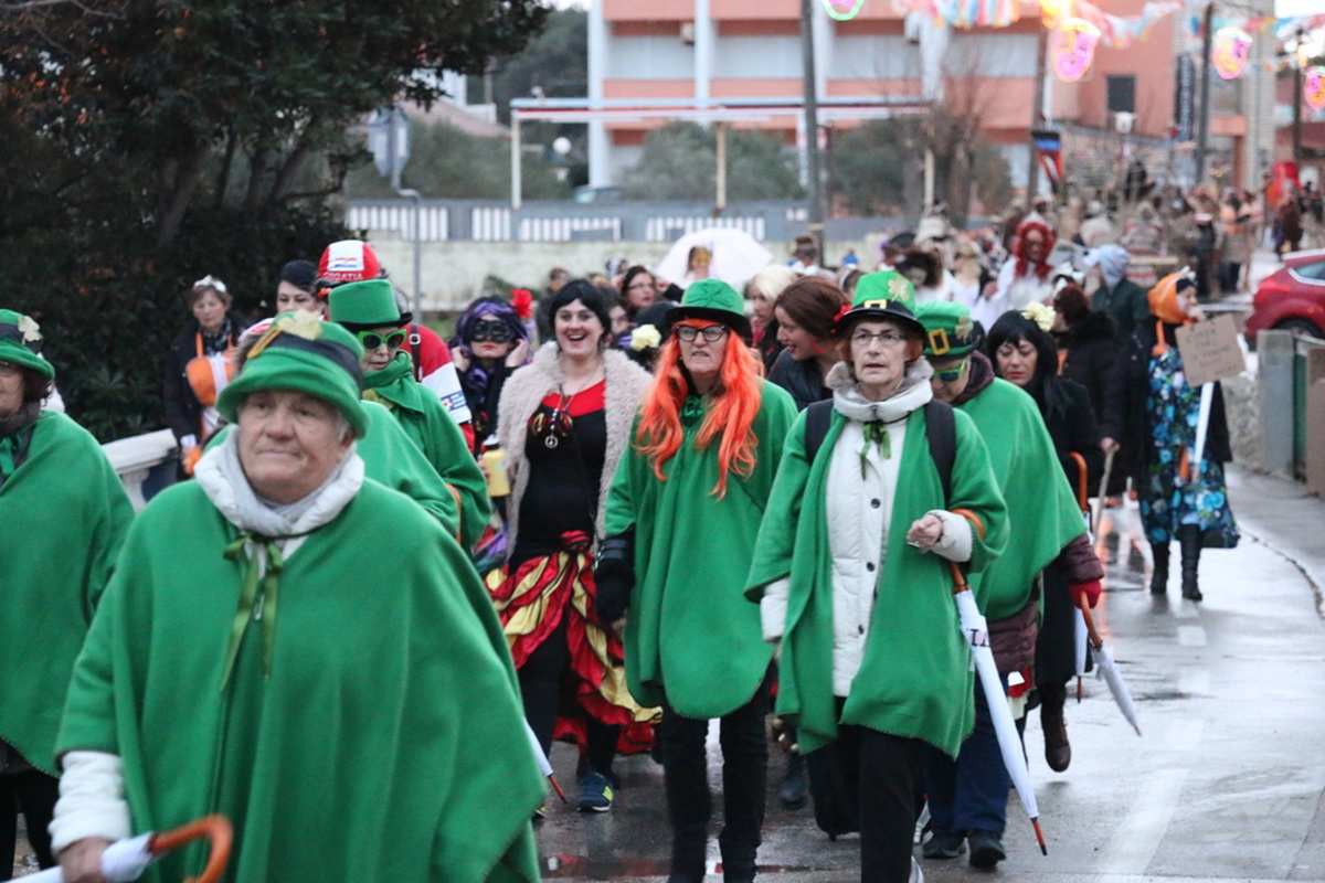 Virske maškare 2018: Defile maškaranih skupina i fešta uz “Koktelse”