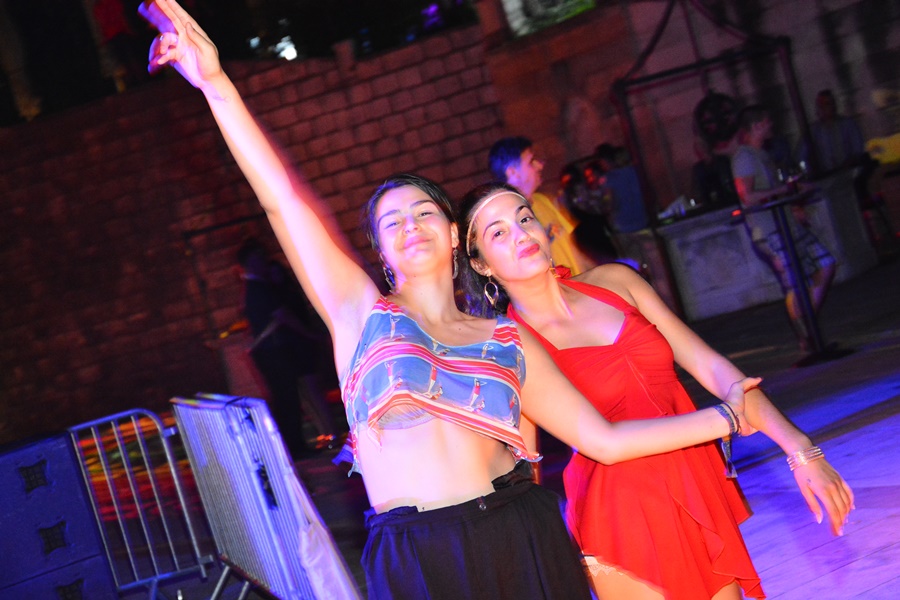 Sinkane & Edy Ramich oduševili na zadarskom Terraneo Summer Breaku, foto: Iva Perinčić Sinkane & Edy Ramich oduševili na zadarskom Terraneo Summer Breaku, foto: Iva Perinčić