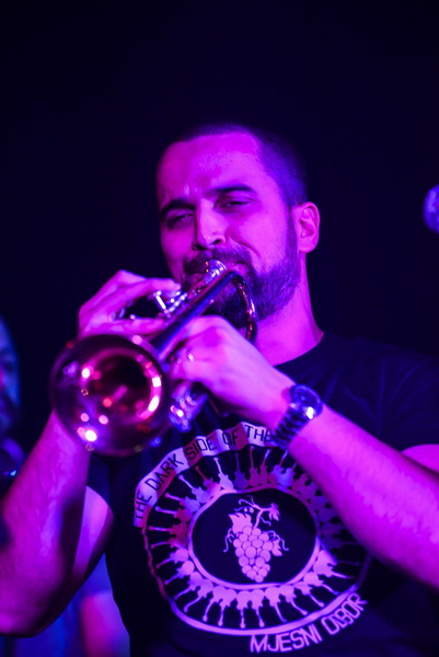 Mjesni Odbor u Maraschino Baru. Foto: Iva Perinčić Mjesni Odbor u Maraschino Baru. Foto: Iva Perinčić