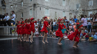 Pag, plesna udruga Kissa