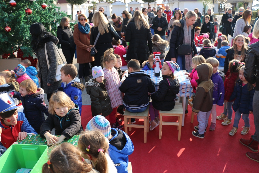 Sveti Nikola posjetio Vir i uvjerio se: nema zločeste djece Sveti Nikola posjetio Vir i uvjerio se: nema zločeste djece