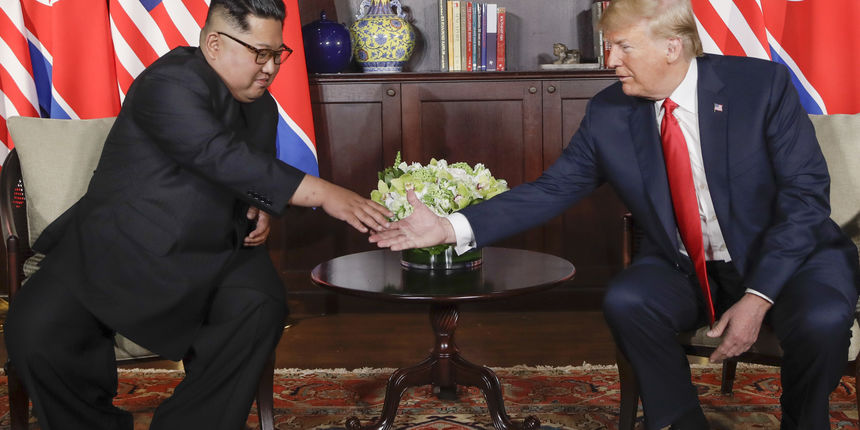 Veliki fotoizvještaj: Pogledajte kako je protekao povijesni susret Donalda Trumpa i Kim Jong-una