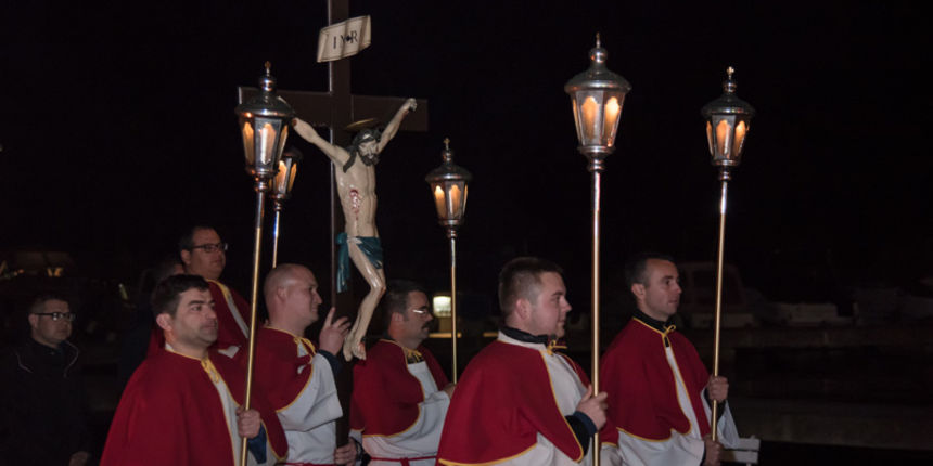 Biograd: procesija na Veliki petak Biograd: procesija na Veliki petak
