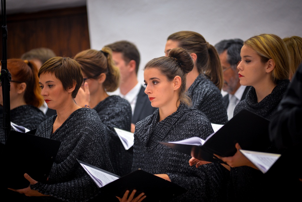 Nadbiskup Puljić predvodio svečano misno slavlje u crkvi. sv. Marije u sklopu obilježavanja 950. obljetnice spomena samostana. Foto: Iva Perinčić