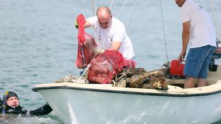 Šest veleposlanika čistilo morsko dno kod Murtera