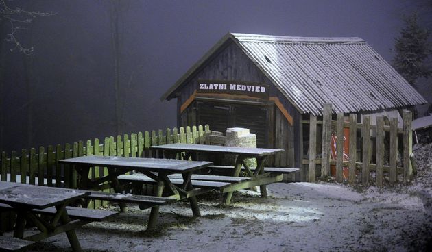 Prvi ovogodišnji snijeg zabjelio je Sljeme