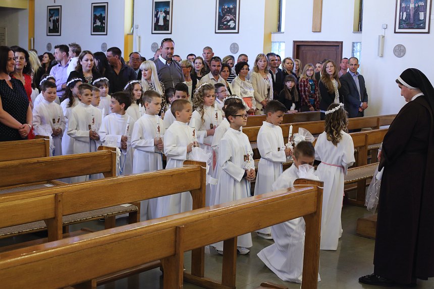 Bibinje: Sakrament Svete potvrde u župnoj crkvi Bibinje: Sakrament Svete potvrde u župnoj crkvi