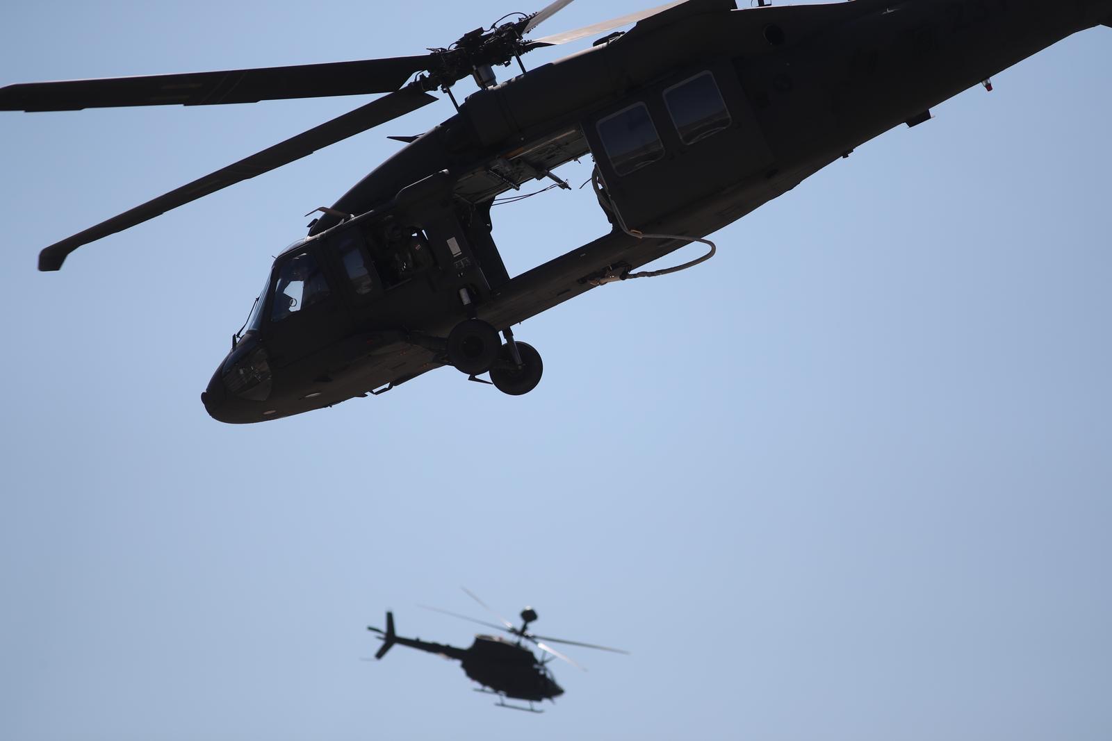 Preleti Rafalea i Krila oluje na obilježavanju 29. obljetnice VRO Oluja @ Knin Preleti Rafalea i Krila oluje na obilježavanju 29. obljetnice VRO Oluja @ Knin