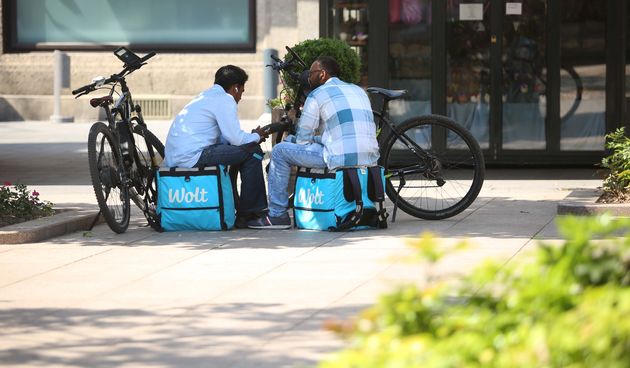 wolt, strani radnici, radnik, dostavljac