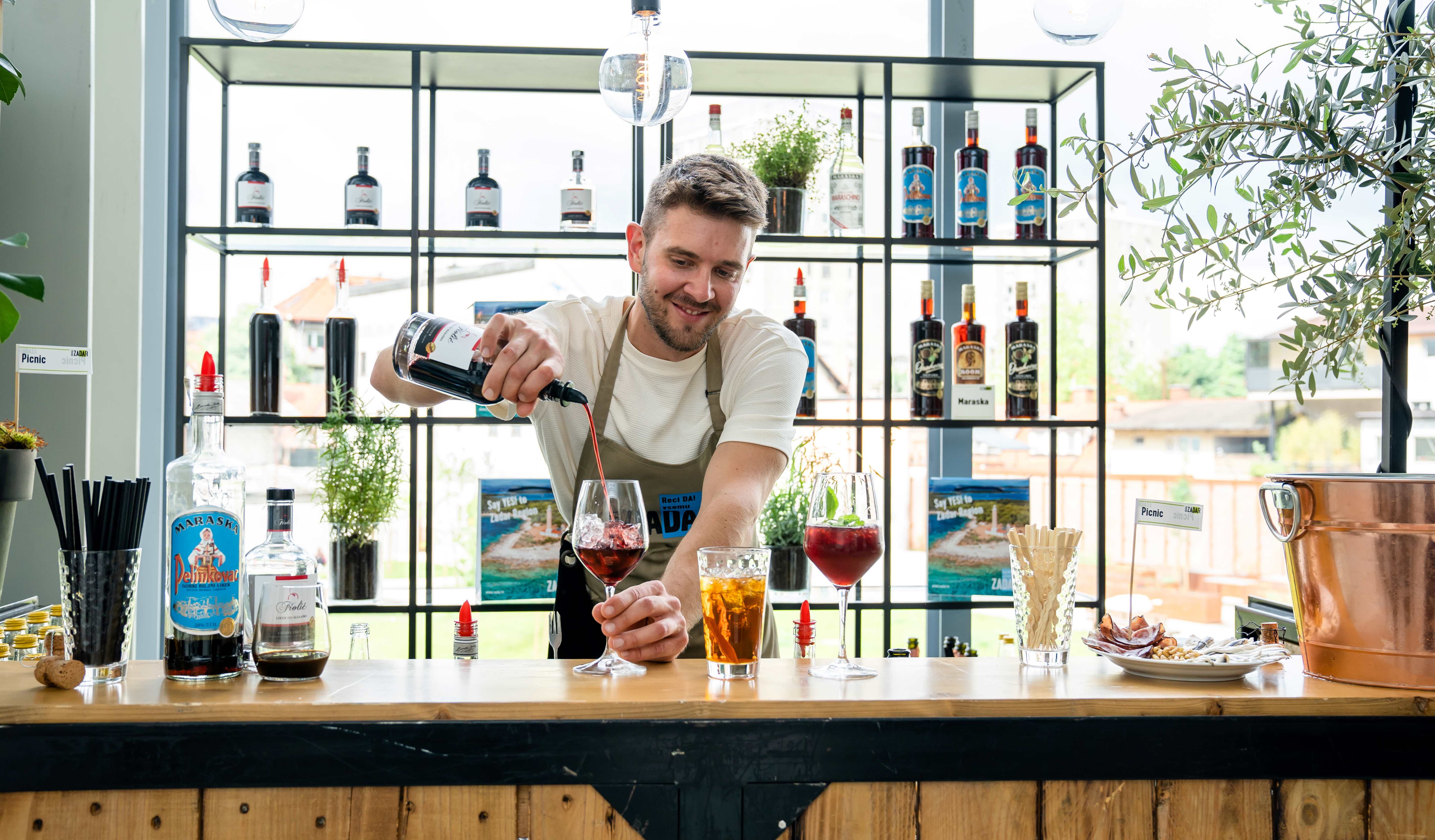 Predstavljanje eno-gastronomske ponude Zadarske županije medijima i turističkom sektoru u Ljubljani Predstavljanje eno-gastronomske ponude Zadarske županije medijima i turističkom sektoru u Ljubljani