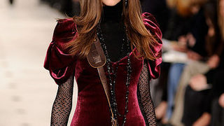 Trend izvještaj za jesen 2010: Crveni baršun (Fashionologie.com)