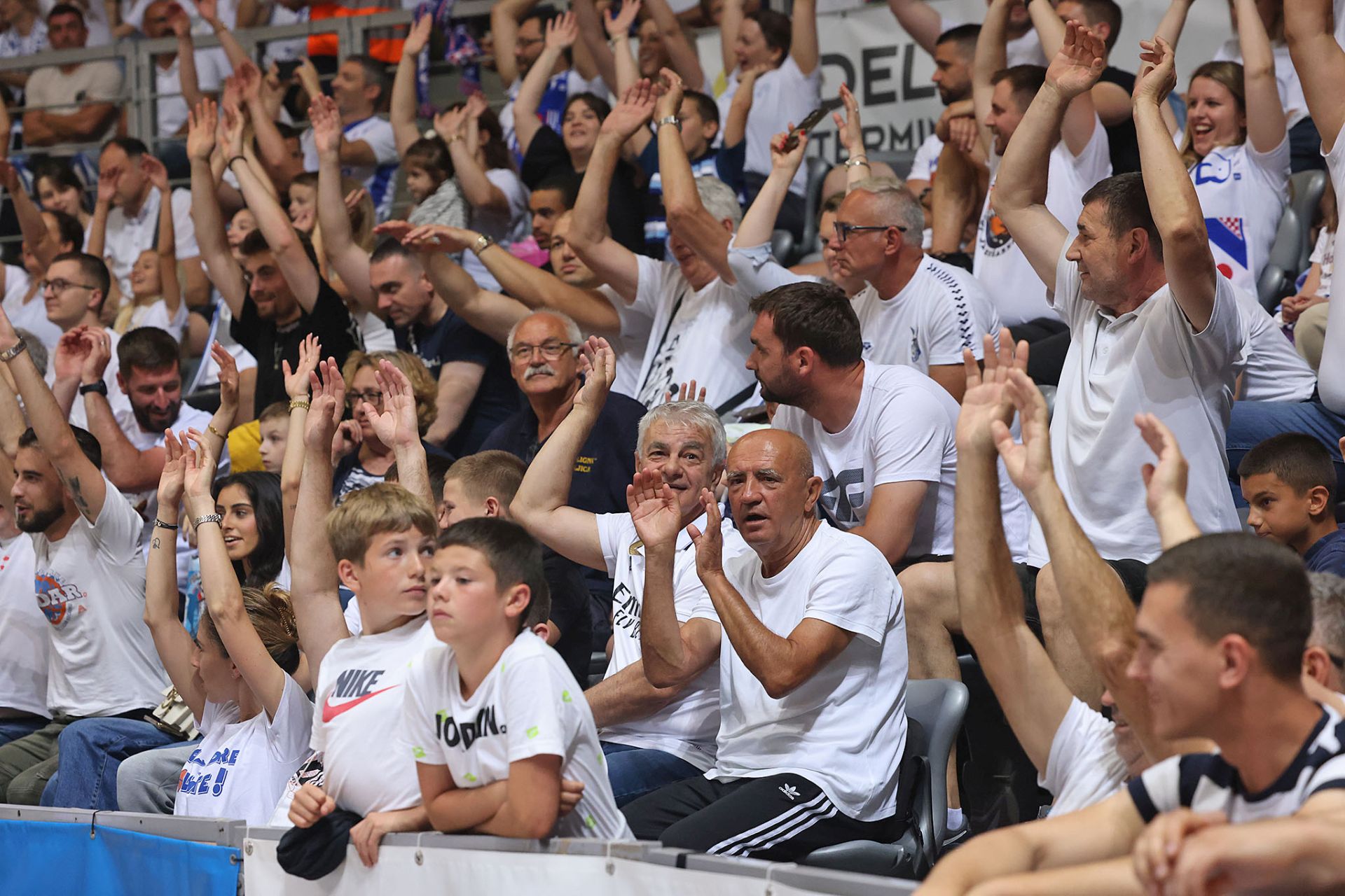 Favbet Premijer liga, finale doigravanja, 5. utakmica: KK Zadar – KK Split 93-66 Favbet Premijer liga, finale doigravanja, 5. utakmica: KK Zadar – KK Split 93-66