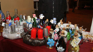 Bibinje: Božićni sajam na Trgu Franje Tuđmana Bibinje: Božićni sajam na Trgu Franje Tuđmana