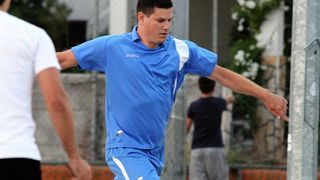 Na Stanovima se uz boćarski turnir održao i revijalni nogometni turnir. Osim prijavljenih ekipa, snage su ponovno odmjeravali liječnici Opće bolnice Zadar i predstavnici poglavarstva Grada Zadra. Na Stanovima se uz boćarski turnir održao i revijalni nogometni turnir. Osim prijavljenih ekipa, snage su ponovno odmjeravali liječnici Opće bolnice Zadar i predstavnici poglavarstva Grada Zadra.