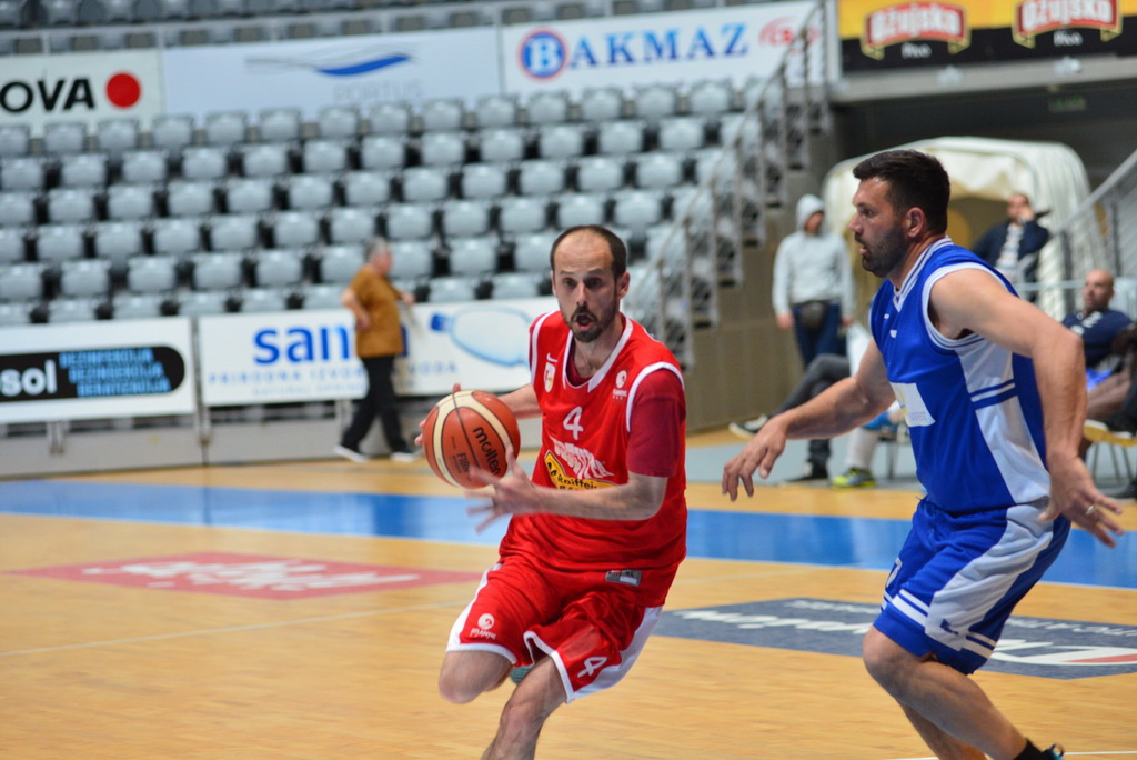 IV Masters veterana: KK Pet bunara – KK Mladost 43-56 IV Masters veterana: KK Pet bunara – KK Mladost 43-56