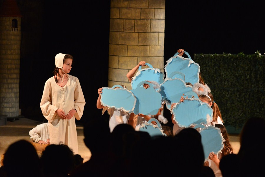 Donatolina 2: Doživljaji slavnog Rodriga u crkvi sv. Dominika Donatolina 2: Doživljaji slavnog Rodriga u crkvi sv. Dominika