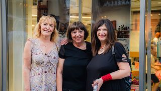 Mak Vejzović otvorio vrata očevog ateljea kroz izložbu “Atelijer” Mak Vejzović otvorio vrata očevog ateljea kroz izložbu “Atelijer”