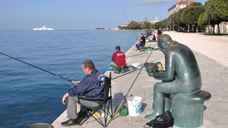 Zadar, 091111.
Grad Zadar je domacin 17. Svehrvatskog sportskog natjecanja invalida Domovinskog rata (SSNIDOR) u sklopu kojega se danas na rivi odrzalo natjecanje u ribolovu.
Foto: Luka Gerlanc / CROPIX Zadar, 091111.
Grad Zadar je domacin 17. Svehrvatskog sportskog natjecanja invalida Domovinskog rata (SSNIDOR) u sklopu kojega se danas na rivi odrzalo natjecanje u ribolovu.
Foto: Luka Gerlanc / CROPIX