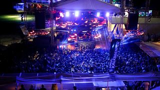 Odličan provod u Papayi uz Paula Kalkbrennera, foto: Goran Perešin Odličan provod u Papayi uz Paula Kalkbrennera, foto: Goran Perešin