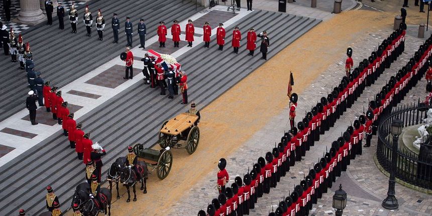 Posljednji ispraćaj Margaret Thatcher, foto: Daily Mail Posljednji ispraćaj Margaret Thatcher, foto: Daily Mail