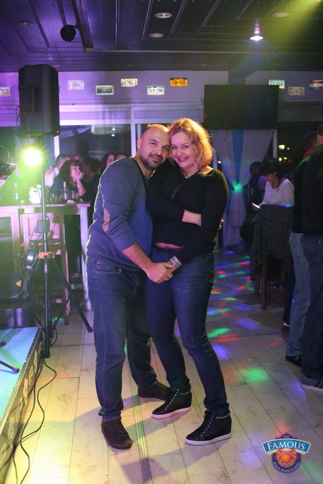 Friday Night Live: Cotton Club @ Famous Beach Bar & Grill 21. listopada 2016. Friday Night Live: Cotton Club @ Famous Beach Bar & Grill 21. listopada 2016.