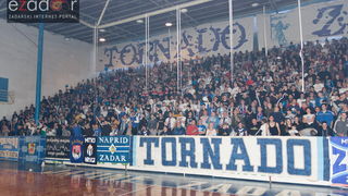 Humanitarno gledanje utakmice Zadar-Cibona u Jazinama Humanitarno gledanje utakmice Zadar-Cibona u Jazinama