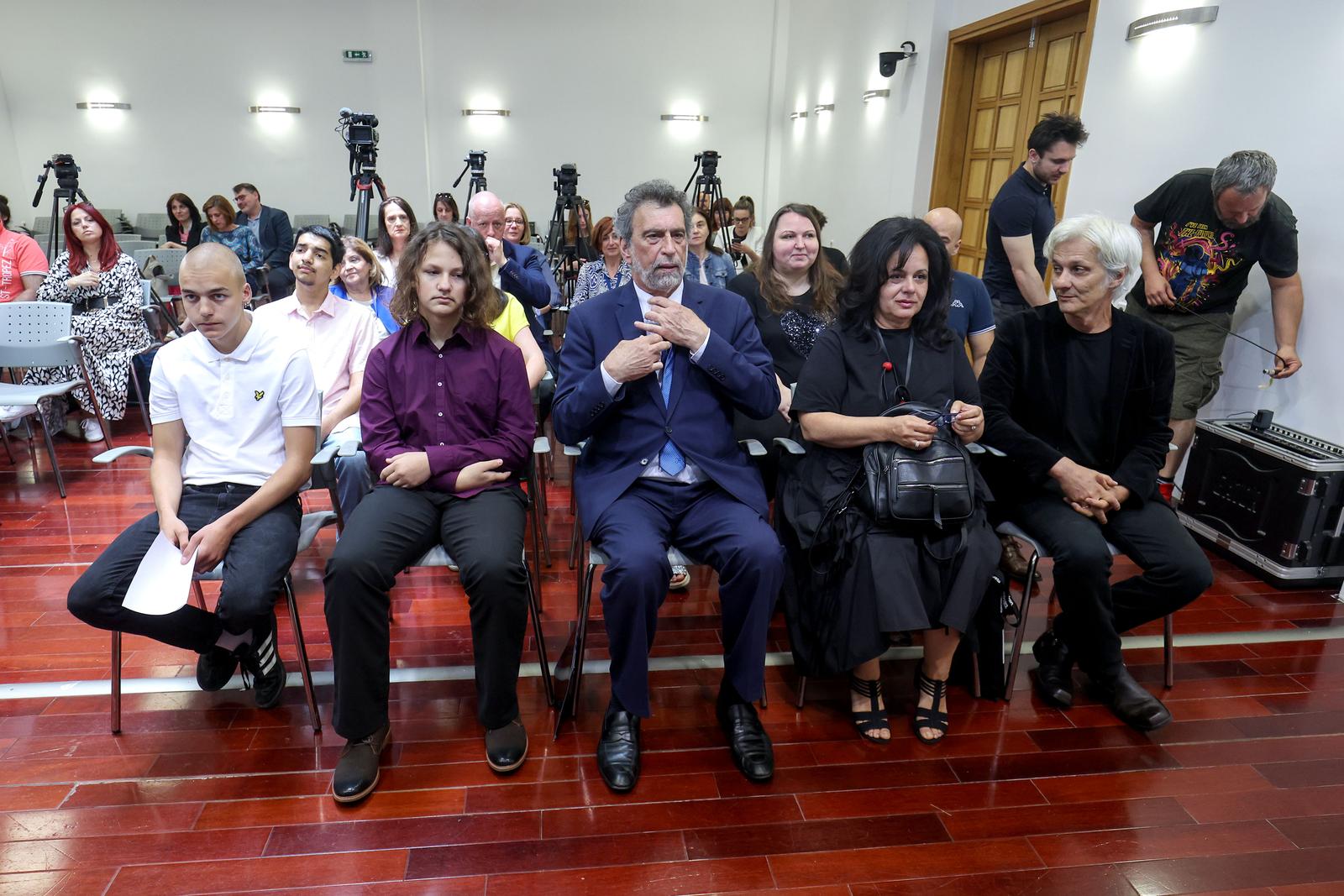 Dodijeljene su Godišnje nagrade Luka Ritz za promicanje tolerancije i škole bez nasilja Dodijeljene su Godišnje nagrade Luka Ritz za promicanje tolerancije i škole bez nasilja