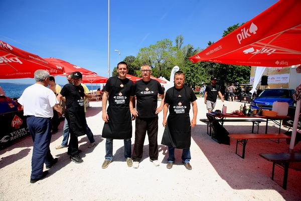 Subotnji šušur na Poluotoku 9. svibnja 2015. Foto: Roberto Lerga Subotnji šušur na Poluotoku 9. svibnja 2015. Foto: Roberto Lerga