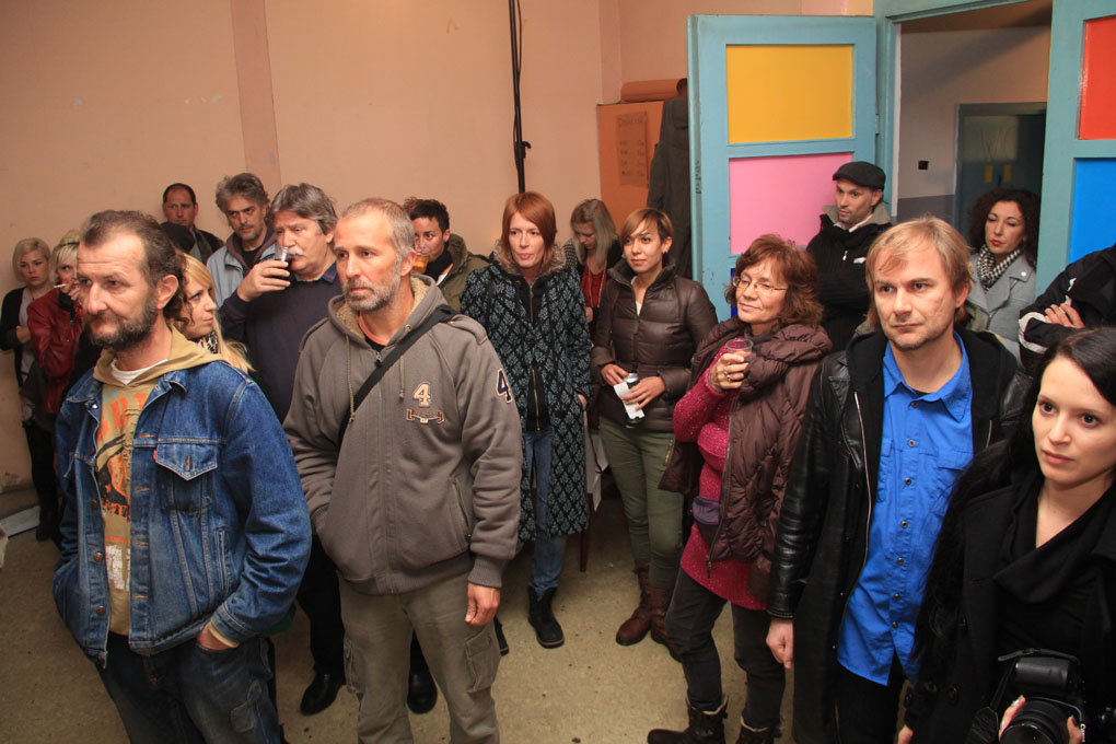 ArtAkt, izlozba Ivane Jenjic, predstava Vili Matula, foto: I. Perincic ArtAkt, izlozba Ivane Jenjic, predstava Vili Matula, foto: I. Perincic