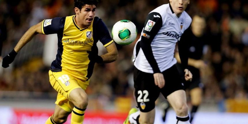 Diego Costa i Jeremy Mathieu, foto: mundodeportivo.com Diego Costa i Jeremy Mathieu, foto: mundodeportivo.com