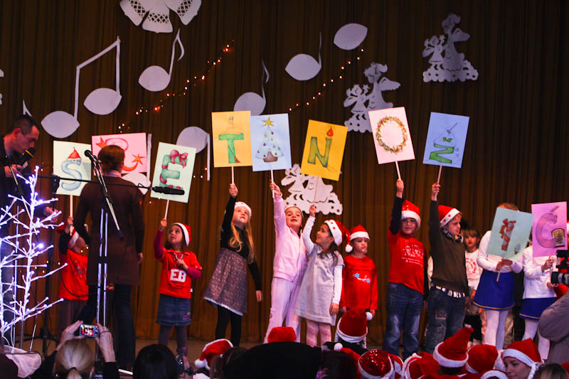 Biograd: Bozicna predstava “Ima jos nade za djeda Mraza”, Foto: Franjo Juric Biograd: Bozicna predstava “Ima jos nade za djeda Mraza”, Foto: Franjo Juric