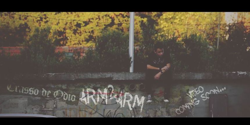 Crasso de odio spot Crasso de odio spot