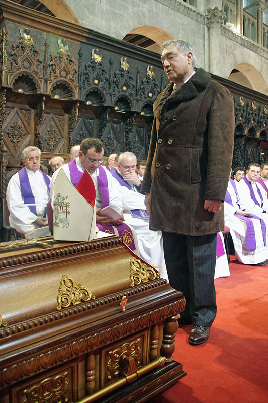 Posljednji ispraćaj nadbiskupa Ivana Prenđe (foto: Marin Gospić)