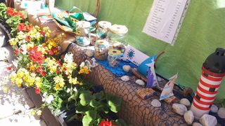 smotra učeničkih zadruga na Narodnom trgu; kreativnost na djelu; suveniri