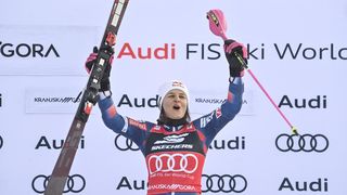 Zrinka Ljutić pobjedica je slaloma u Kranjskoj Gori Zrinka Ljutić pobjedica je slaloma u Kranjskoj Gori