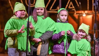 Mia Negovetić i klapa Munita oduševili na Adventu