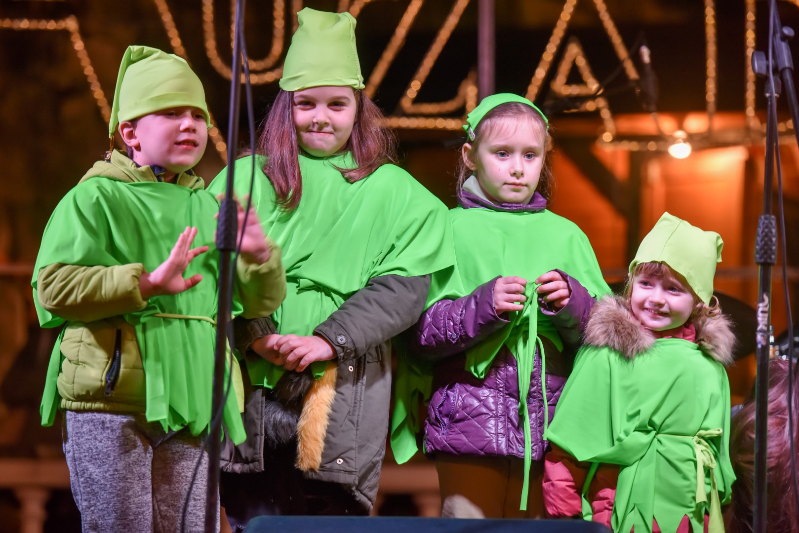 Mia Negovetić i klapa Munita oduševili na Adventu