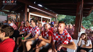 Bibinje: Navijanje za Vatrene i fešta nakon pobjede nad Engleskom