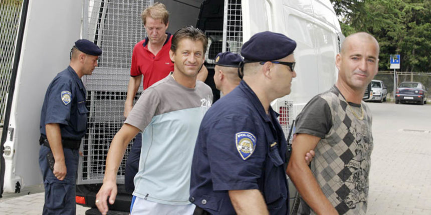 Image 1181683 (auto) Image 1181683 (auto)