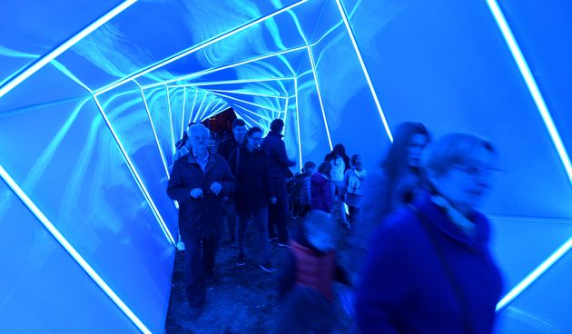 Festival svjetla Zagreb 2017, Instalacija Twisted na Vranicanijevoj poljani KATEGORIJE