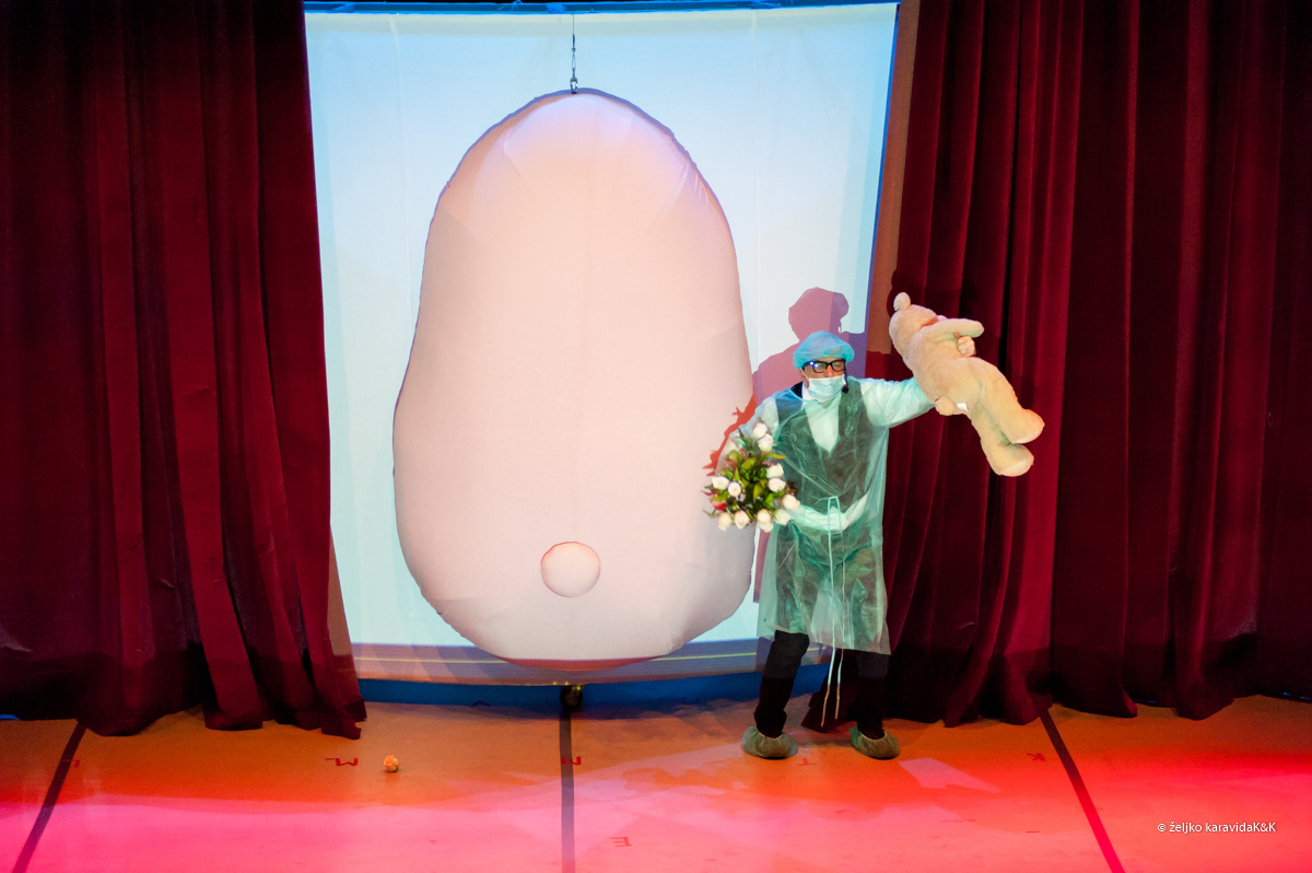 HNK Zadar: Predstava plesne udruge Gesta – “Odgojooj”