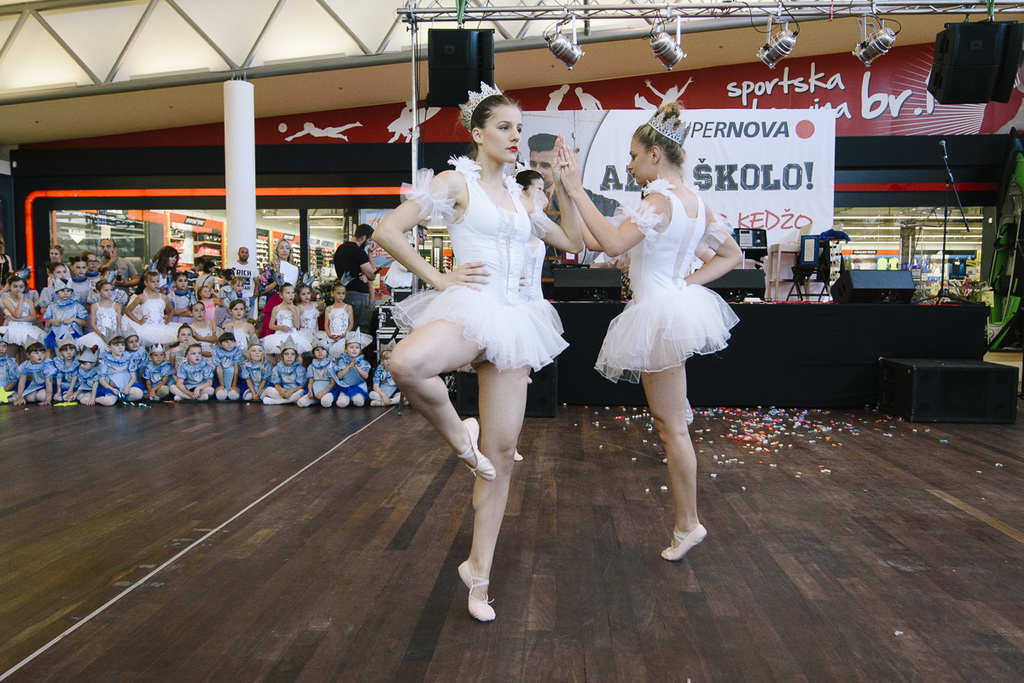 Supernova Zadar: Adio školo uz koncert Damira Kedže Supernova Zadar: Adio školo uz koncert Damira Kedže