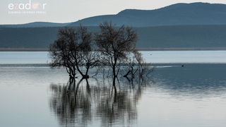 Nedjeljno svitanje na Vranskom jezeru Nedjeljno svitanje na Vranskom jezeru
