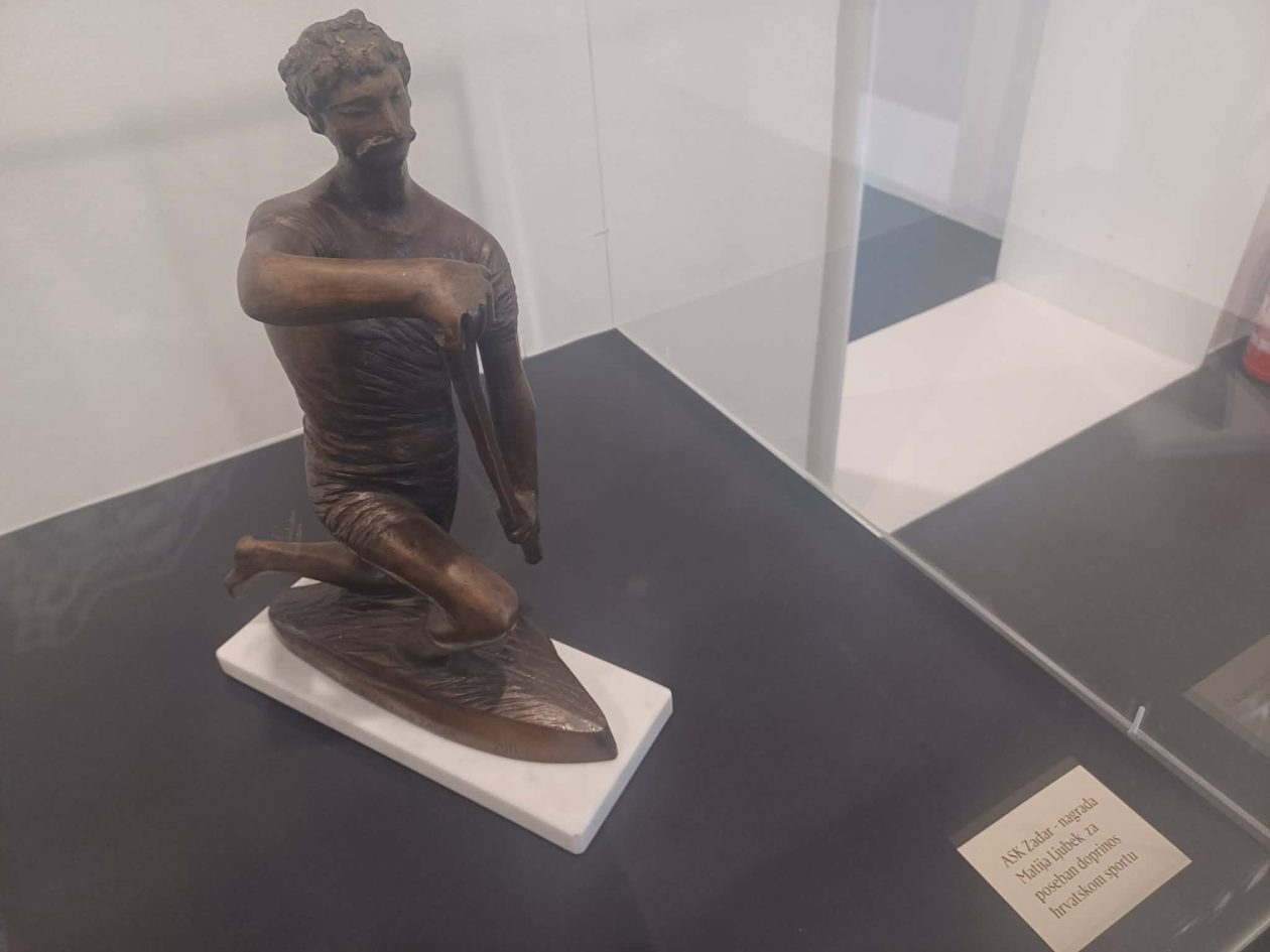 Zadarska atletika, plivanje, vaterpolo i skokovi u vodu iznjedrili su niz istaknutih sportašica i sportaša