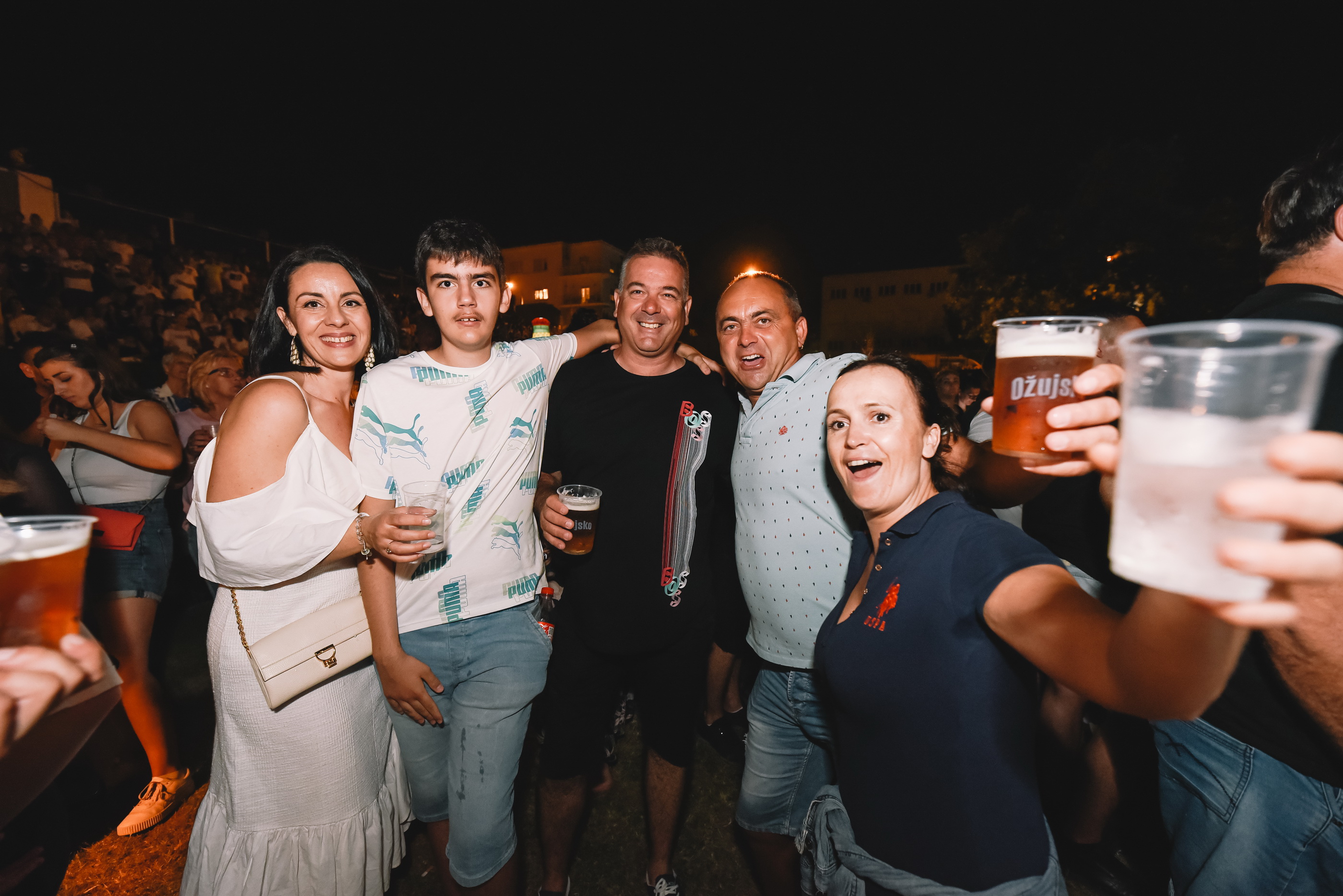 Stari Plac: Mišo Kovač i prijatelji priredili nezaboravan koncert